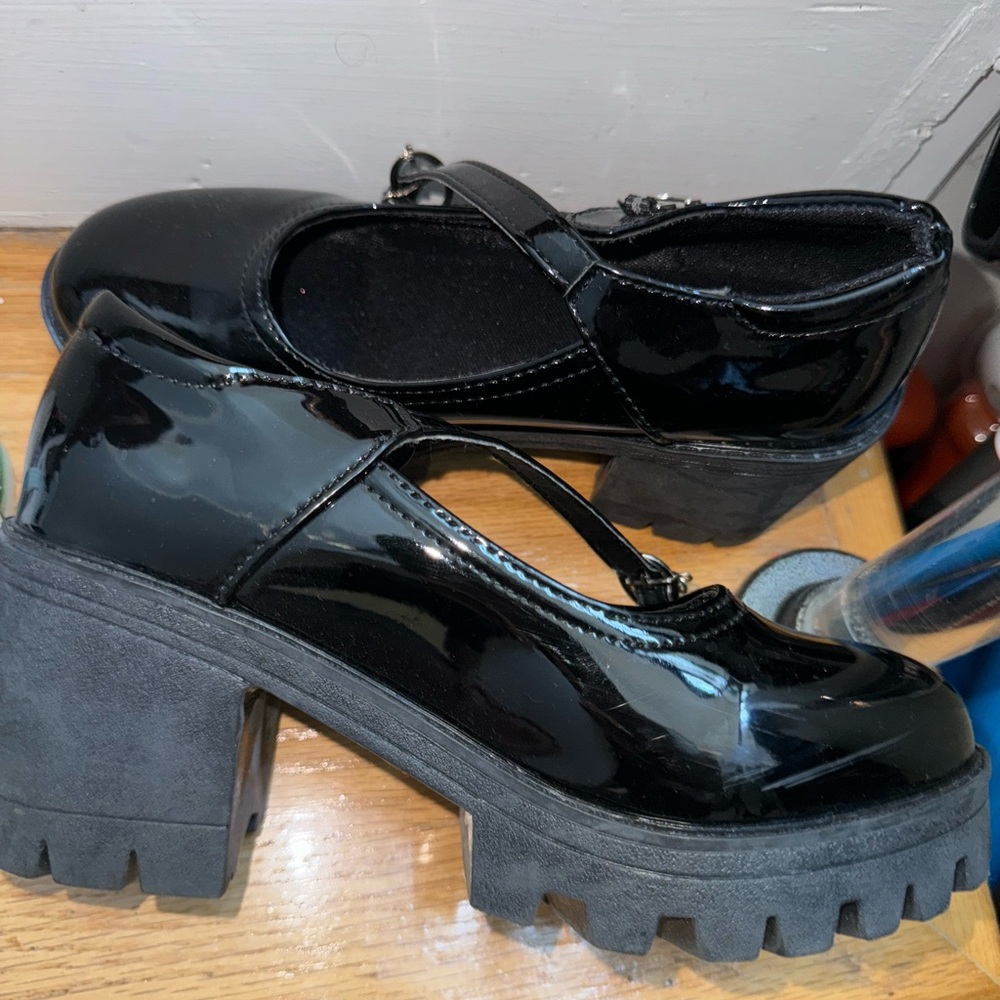 Black Patent Leather Dress Shoes with Chunky Heel